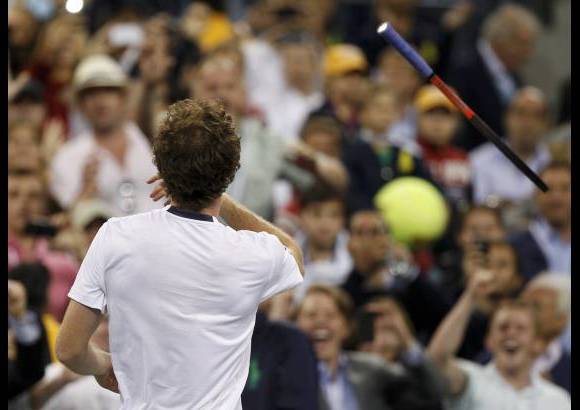 Reuters - Los periódicos británicos dedicaron amplios titulares y fotografías al jugador escocés, que finalmente consiguió alzarse con un torneo del Grand Slam.
