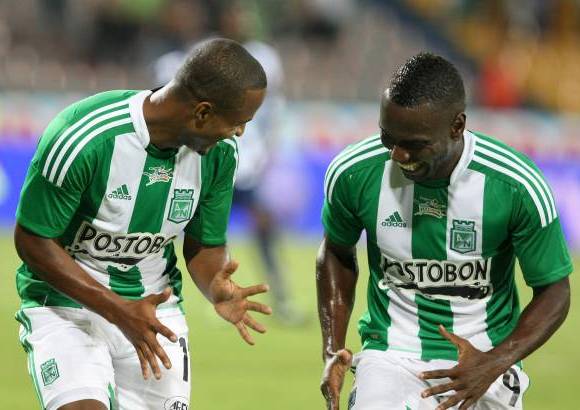 Juan Antonio Sánchez - Una pared entre Macnelly y Luis Fernando Mosquera culminó con un remate de Mosquera que se desvió al fondo de la red.