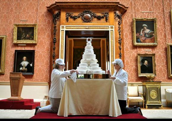AP - La torta de la ceremonia.