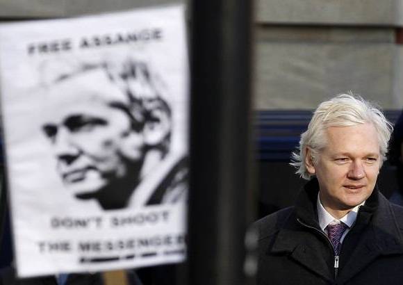 Reuters - Assange está refugiado desde el pasado 19 de junio en la embajada ecuatoriana en Londres tras haber pedido asilo al Gobierno de Correa.