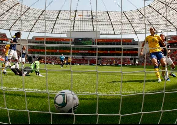 Reuters - Landstrom anotó al minuto 57 el único gol del compromiso.