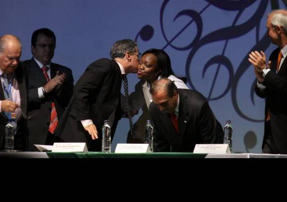 Hern&#225;n Venegas - En el acto inaugural, el presidente Uribe destac&#243; la labor de la ministra de Cultura, Paula Marcela Moreno Zapata, en la organizaci&#243;n del evento.
