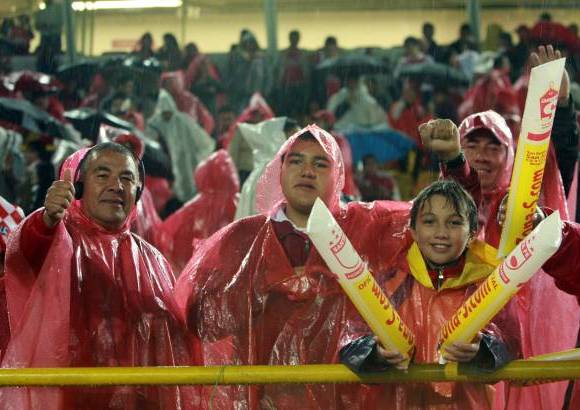 Colprensa - La lluvia aplaz&#243; el compromiso para este mi&#233;rcoles.