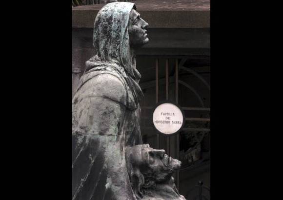 Foto Henry Agudelo - En San Pedro se encuentran los mausoleos de ilustres familias antioque&#241;as.