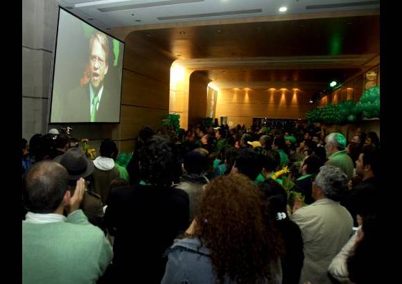 Colprensa - &quot;Le deseo al doctor Santos el mejor de los &#233;xitos como gobernante para bien de nuestro querido pa&#237;s&quot;, dijo Mockus al reconocer el triunfo de Santos.