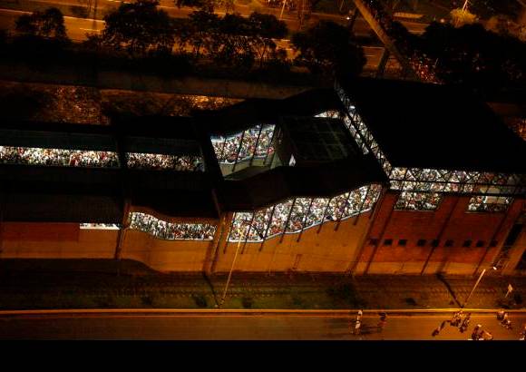 Jaime Pérez - La gente prefirió el metro para desplazarse y así se veían las estaciones.
