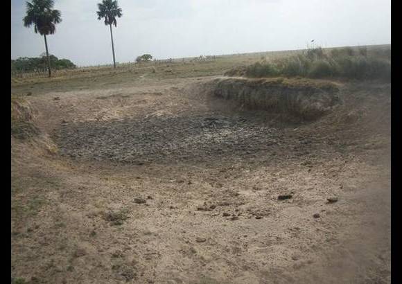 Foto: Heidy Puerta - El gobernador agregó que la tarea de intervenir y profundizar lagunas, esteros y humedales, es lo más rápido que se puede hacer por el momento.