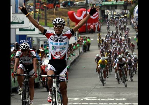 Róbinson Sáenz - El pedalista tolimense Jaime Vergara, del equipo GW Shimano, se impuso en la undécima etapa de la Vuelta a Colombia-60 años.