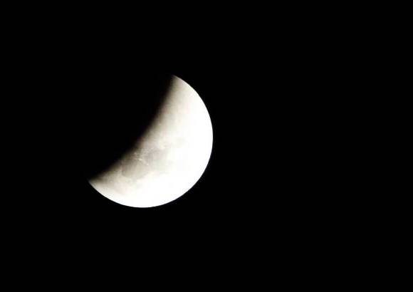 Reuters - El &#250;ltimo eclipse total de esta duraci&#243;n tuvo lugar en 2000 y el pr&#243;ximo no ocurrir&#225; hasta 2018.