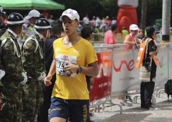 Esteban Jaramillo y Sebastián Salazar - Más de 10 mil competidores se dieron cita en esta histórica cita deportiva que se corría en las modalidades de 5, 10, 21 y 42 kilómetros.