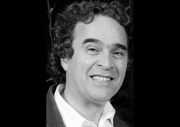 Sergio Fajardo Valderrama - Gobernador de Antioquia - &quot;Cuando era subdirector del diario me toc&#243; el campeonato de Medell&#237;n despu&#233;s de 45 a&#241;os de no ganar el torneo. Eso fue en 2002. Y all&#225; donde la inmensa mayor&#237;a era hincha del Nacional, los poquitos que &#233;ramos fan&#225;ticos del DIM nos dimos una fiesta y yo me gan&#233; las apuestas&quot;.