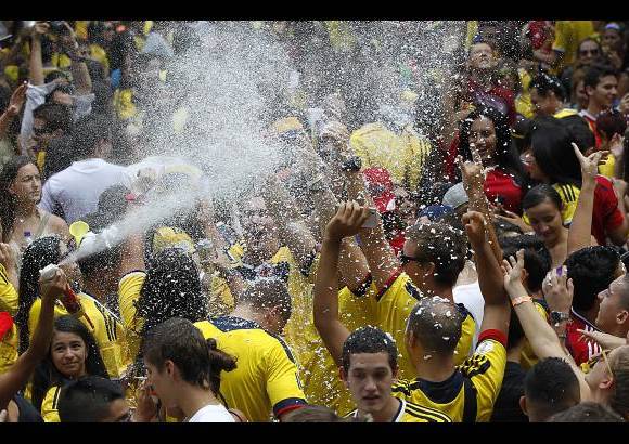 FOTOS JAIME P&#201;REZ - Alegr&#237;a que se volver&#237;a repetir con el tanto de Juan Fernando Quintero.