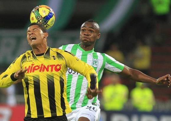 R&#211;BINSON S&#193;ENZ - Alianza Petrolera evit&#243; irse en blanco con un golazo de media chalaca de Ayron del Valle.