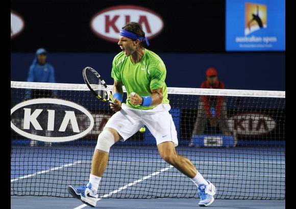 AP - El espa&#241;ol Nadal elimin&#243; al checo Tomas Berdych 6-7 (5), 7-6 (6), 6-4, 6-3.