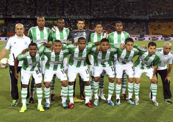 Edwin Bustamante - El equipo base que salt&#243; al gramado del Atanasio cont&#243; con el reci&#233;n llegado Cristian Tula, Macnelly Torres y el ya conocido Dorlan Pab&#243;n.
