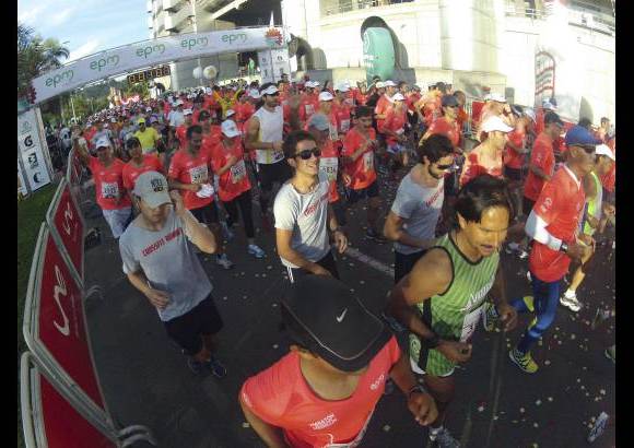 Esteban Jaramillo y Sebastián Salazar - Más de 10 mil competidores se dieron cita en esta histórica cita deportiva que se corría en las modalidades de 5, 10, 21 y 42 kilómetros.
