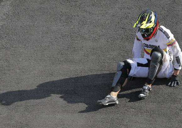 AP - En la repesca volvi&#243; a caer en la primera, pero su buena actuaci&#243;n en la &#250;ltima le meti&#243; en las semifinales de Londres 2012.