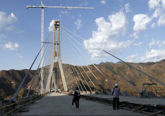 Reuters - La obra a&#250;n no esta terminada. Faltar&#237;a a&#250;n un 15 por ciento para culminar la construcci&#243;n, del que se prev&#233; una inversi&#243;n total de 158 millones de d&#243;lares.