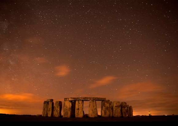 Reuters - Para captar la lluvia de estrellas las fotograf&#237;as deben ser tomadas con una exposici&#243;n larga y lentes especiales.
