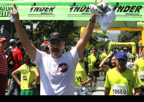 Donaldo Zuluaga - Ricardo Betancur, Ricky, fue el ganador del Reto en la Media Maratón de Medellín.