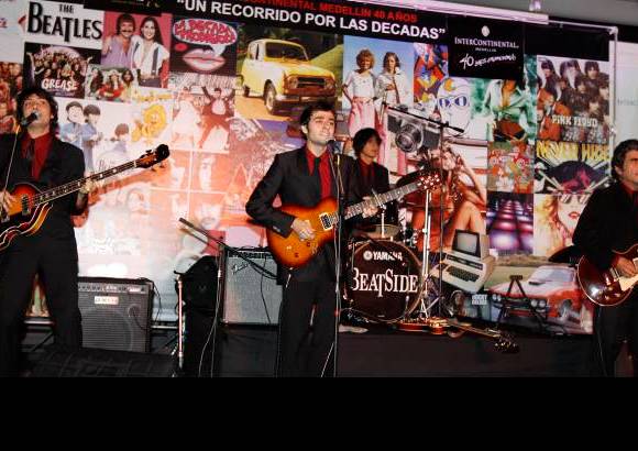 David Sánchez Mejía - La década del 60 se recordó al ritmo de los acordes del grupo Beatside.