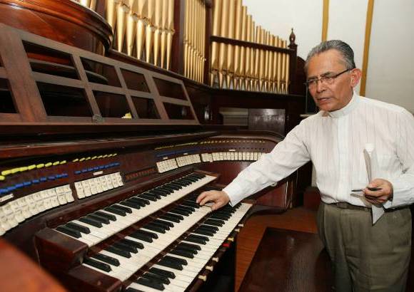 Juan Antonio S&#225;nchez - Adem&#225;s de ser un patrimonio musical de la ciudad, es considerado el m&#225;s sonoro y el segundo m&#225;s grande del pa&#237;s.