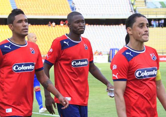 R&#243;binson S&#225;enz - Los futbolistas rojos terminaron su juego ante Pasto con las caras largas.