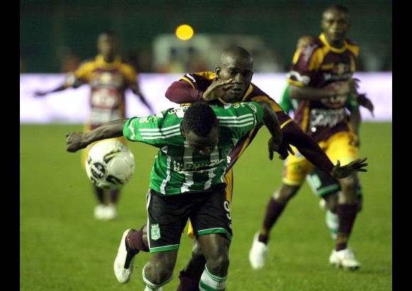 Manuel Saldarriaga - Definici&#243;n dram&#225;tica en Ibagu&#233; para conocer a uno de los finalistas de la Liga Postob&#243;n I-2011. Finalmente Nacional hizo valer los dos goles a favor de la ida y se qued&#243; con el tiquete a pesar de caer 1-0 en el Manuel Murillo.