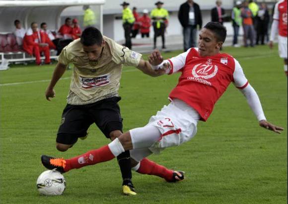 Colprensa - Santa Fe le cortó el vuelo a las Águilas. En Bogotá, los del sur del Valle de aburrá cayeron 3-2.