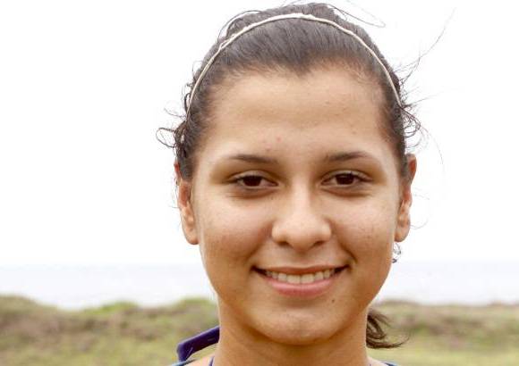 Cortes&#237;a Canal Caracol - SANDRA VICTORIA MENDOZA: A sus 18 a&#241;os, esta joven se considera abierta, colaboradora y bondadosa, pero poco tolerante. Ha sido subcampeona nacional, campeona departamental y regional con la selecci&#243;n Magdalena de Karate.