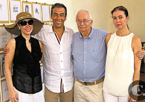 Foto Edwin Bustamante - Elsa Margarita P&#233;rez, Juan Carlos P&#233;rez, Carlos Alberto P&#233;rez Mart&#237;nez y Ana Lucia P&#233;rez del Corral.