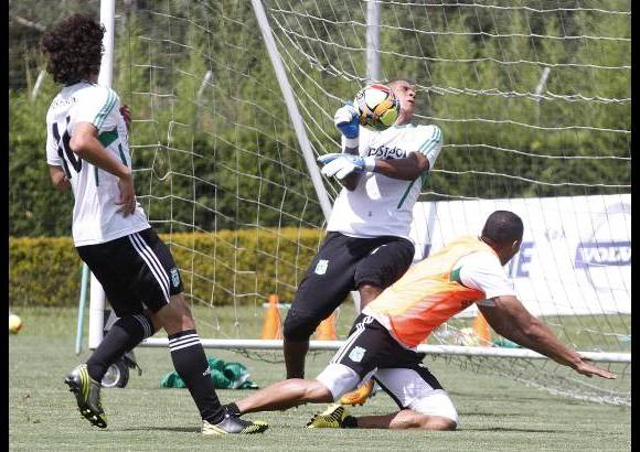 Foto R&#243;binson S&#225;enz - Cristian Bonilla se perfila como el arquero titular en Bogot&#225;.