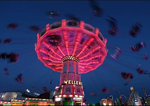 AP - La fiesta de la cerveza m&#225;s grande del mundo, el Oktoberfest de Munich se celebra hasta el domingo.