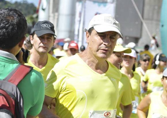 Esteban Jaramillo y Sebastián Salazar - Más de 10 mil competidores se dieron cita en esta histórica cita deportiva que se corría en las modalidades de 5, 10, 21 y 42 kilómetros