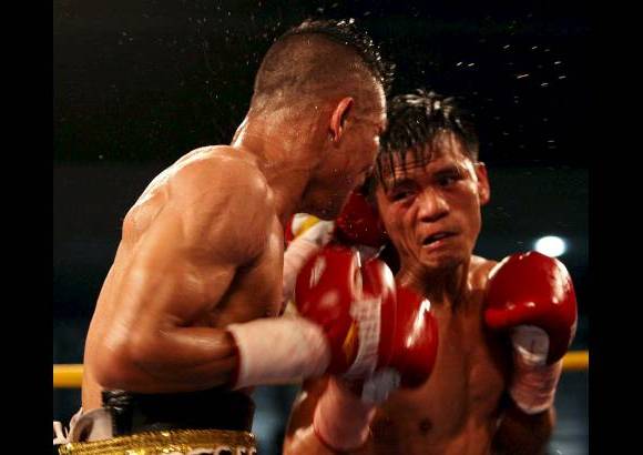 Manuel Saldarriaga - El filipino Merlito Sabillo, con un nocaut en el octavo asalto, logró la corona de los mínimos.