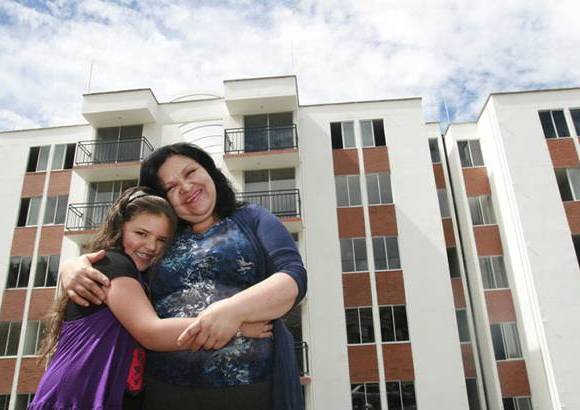 Cortes&#237;a - Durante 59 a&#241;os Comfama se ha especializado en entregar bienestar y esparcimiento a las familias antioque&#241;as. Ahora ampl&#237;a su &#225;rea de operaci&#243;n con nuevos servicios pensados en las necesidades actuales.