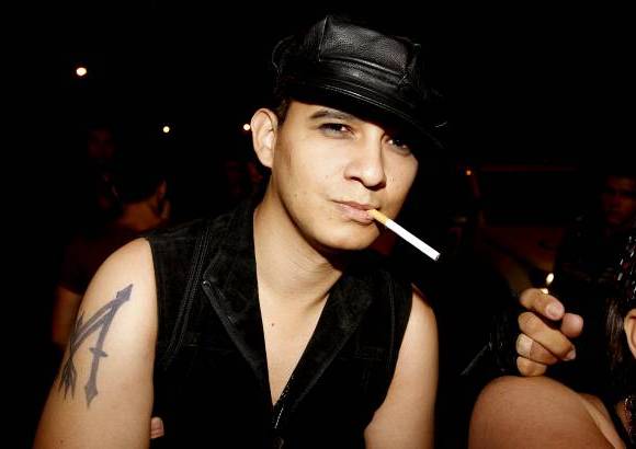 Foto Donaldo Zuluaga - Alegr&#237;a, emoci&#243;n, ansiedad y mucha expectativa es lo que sienten los fan&#225;ticos de Madonna para su concierto. Los madrugadores al estadio Atanasio Girardot saben que este mi&#233;rcoles 28 de noviembre ser&#225; un d&#237;a inolvidable. As&#237; se vive la jornada.