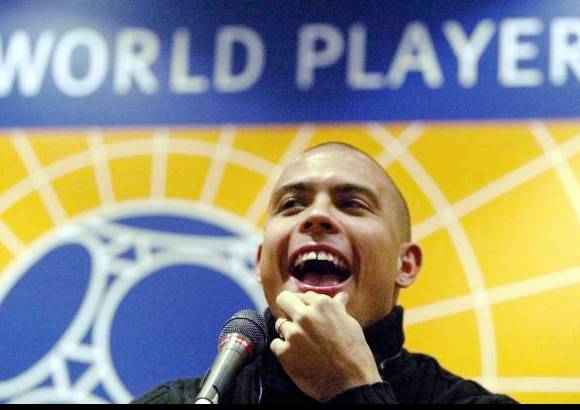 Reuters - Ronaldo, de 34 años y tres veces elegido como mejor jugador del año de la Fifa, dijo que las lesiones y problemas de estado físico le impedían jugar en su mejor nivel.
