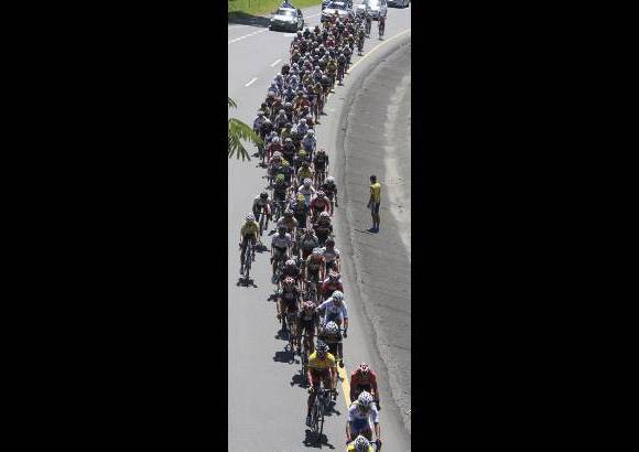Róbinson Sáenz - La etapa de este domingo cubrió 192 kilómetros entre Cali y Armenia.