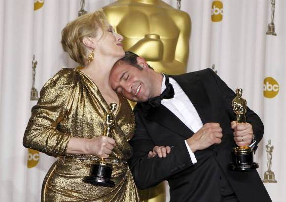 Reuters - Meryl Streep, gan&#243; el Oscar a Mejor Actriz por La Dama de Hierro, y el actor franc&#233;s Jean Dujardin gan&#243; a Mejor Actor por su papel en la pel&#237;cula El Artista.
