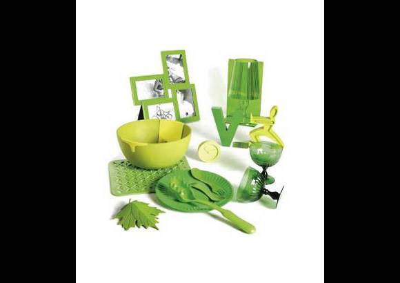 Verde - El color de la naturaleza Representa armonía, crecimiento, fertilidad y frescura.