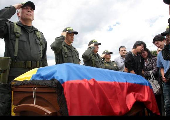Hernán Vanegas - Las autoridades le rindieron un tributo al coronel Cristian Flórez Hidalgo, quien se desempeñaba como comandante de la Policía de Carreteras en Antioquia.