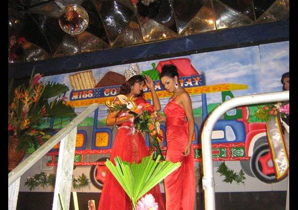 Carolina Calle Vallejo - Este es el momento de la coronaci&#243;n.