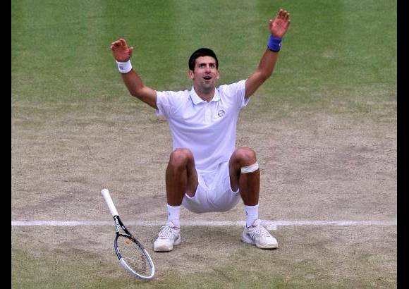 Reuters - El segundo favorito del torneo quiso comunicar lo "muy contento" que se siente por "estar jugando bien" esta temporada y recordó que, pese a ser un deporte individual, alcanzar la final de un Grand Slam no se consigue "sin el apoyo de los más cercanos", que estuvieron siguiéndolo en directo.