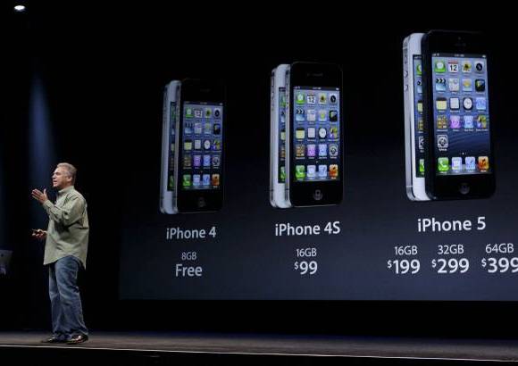 AP - La firma indic&#243; que el aparato estar&#225; disponible para pre&#243;rdenes desde el 14 de septiembre y se vender&#225; desde 199 d&#243;lares para el iPhone de 16 GB, 299 d&#243;lares para el de 32 GB y 399 d&#243;lares para el de 64 GB.