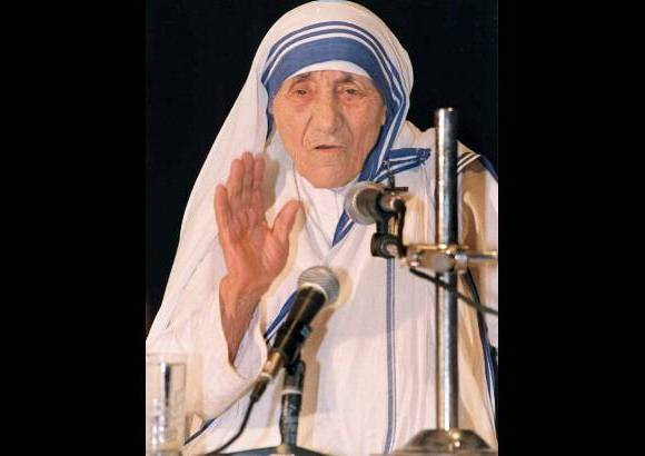 AFP - Archivo - Su nombre al nacer fue Agnes Gonxha Bojaxhiu, el cual cambi&#243; a Teresa por la patrona de los misioneros.