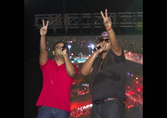 Edwin Bustamante - Zion y Lennox hicieron parte de la fiesta de inauguración de la Feria de las Flores que se vivió el viernes 3 de agosto en las afueras del Estadio Atanasio Girardot.