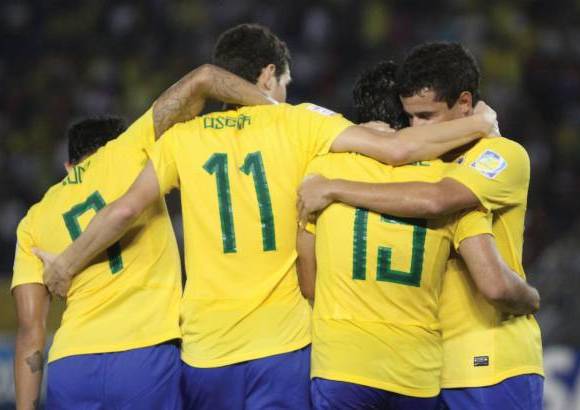 Colprensa - Salvo algunos sofocones, Brasil ejerci&#243; un dominio de principio a fin en el partido. Las ingenuidades de Panam&#225; conspiraron en su contra, a menudo dejando muy expuesta su zaga cuando se fue al ataque.