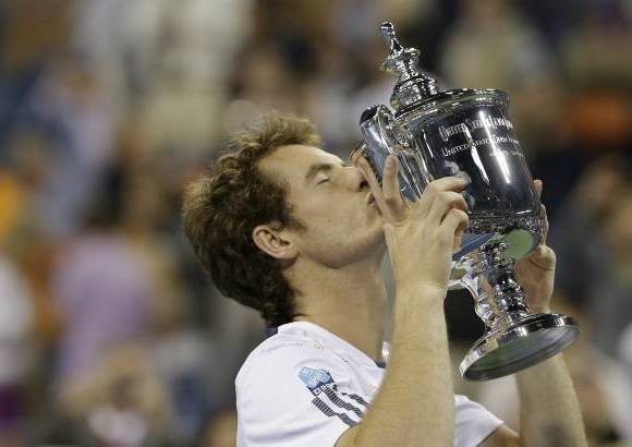 AP - La victoria de Andy Murray fue el cierre perfecto para el deporte británico. Fueron protagonistas en los Olímpicos y los Paralímpicos. Además, Bradley Wiggins conquistó el Tour de Francia.