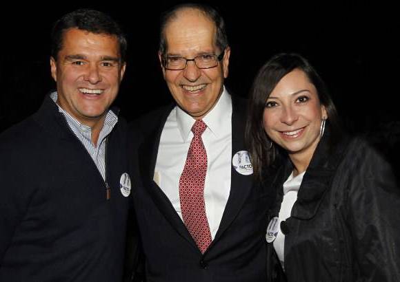 Fotos JAIME P&#201;REZ - Carlos R. Yepes, presidente de Bancolombia, Jorge Londo&#241;o, y Martha Ortiz, directora de El Colombiano.